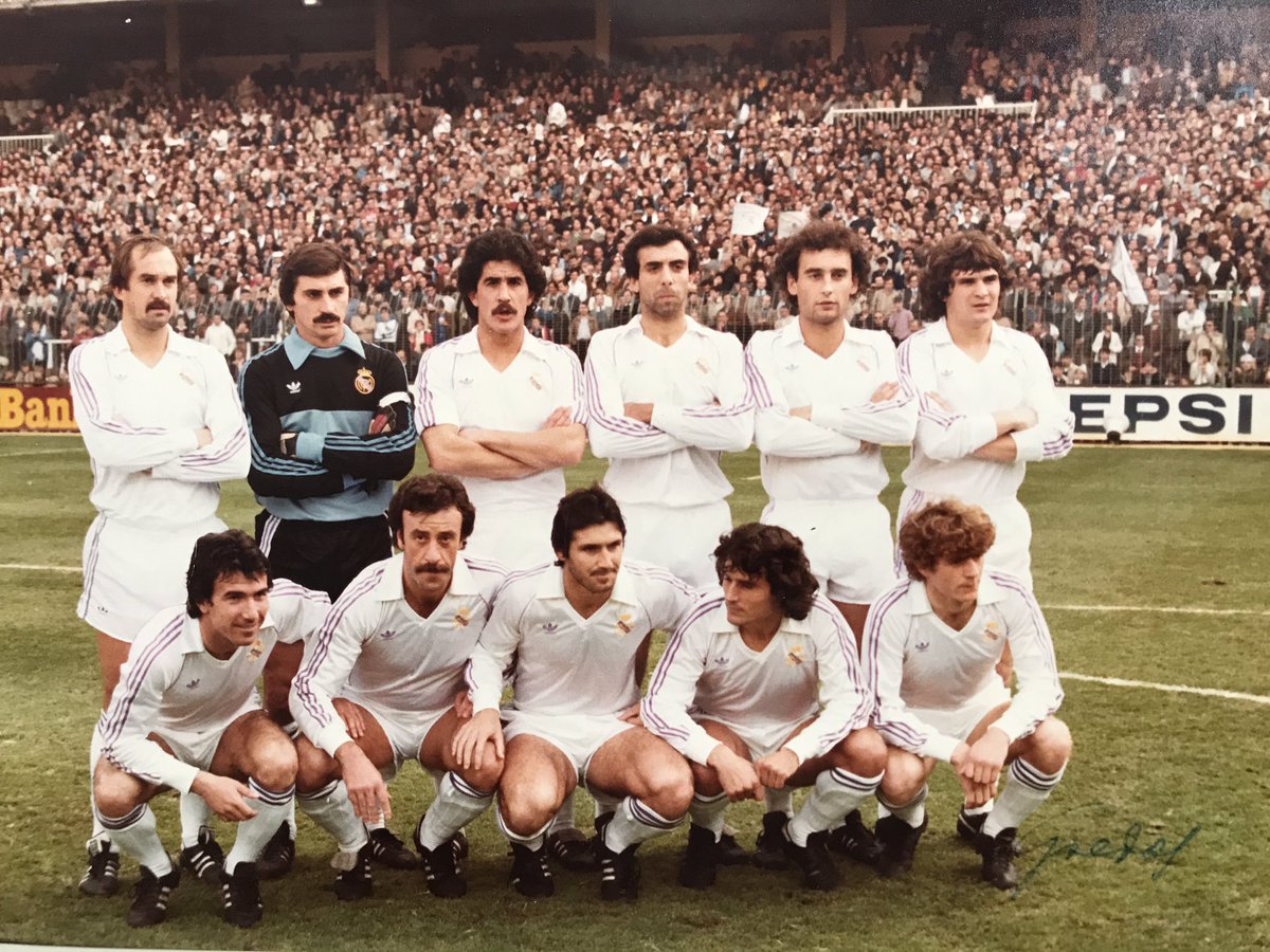 Real Madrid 1982 EWjgXi4X0AAkKWs